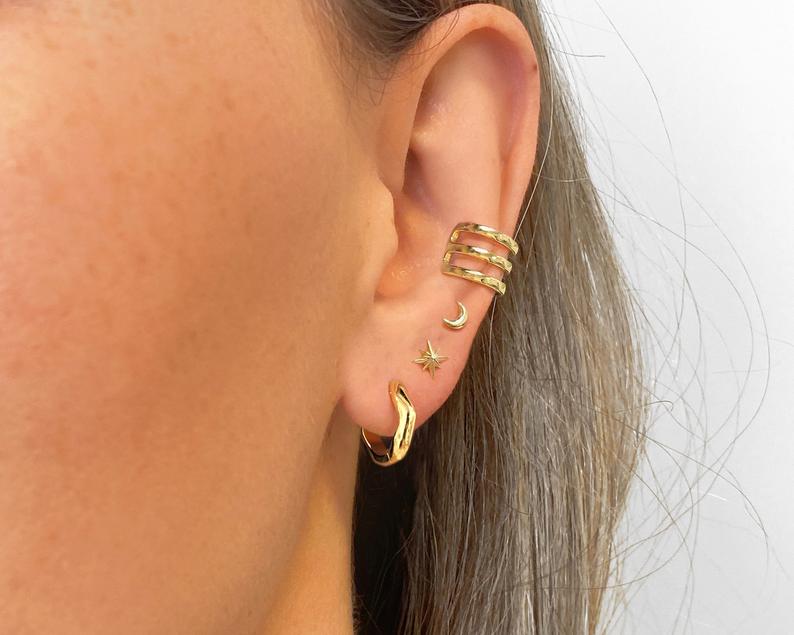 Thick Triple Ear Cuff • ear cuff no piercing • gold ear cuff • ear cuff non pierced • fake helix piercing • ear cuffs • fake piercings