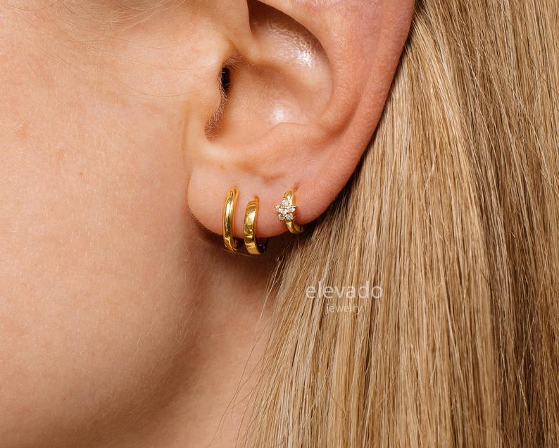Tiny Flower Hoop Earrings • cartilage hoops • huggie earrings • hoop earrings • second piercing • minimalist hoops • minimal earrings
