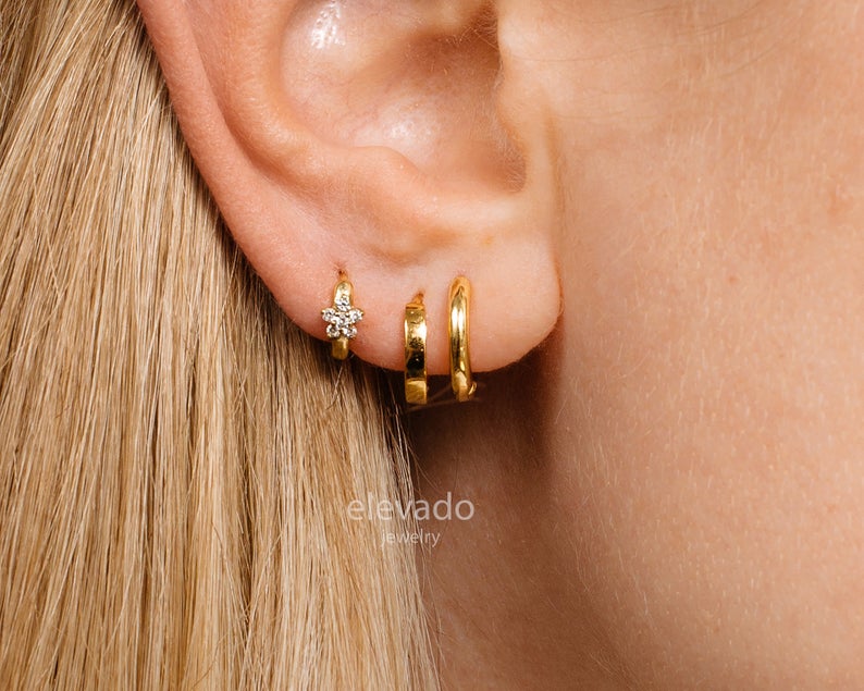 Tiny Flower Hoop Earrings • cartilage hoops • huggie earrings • hoop earrings • second piercing • minimalist hoops • minimal earrings